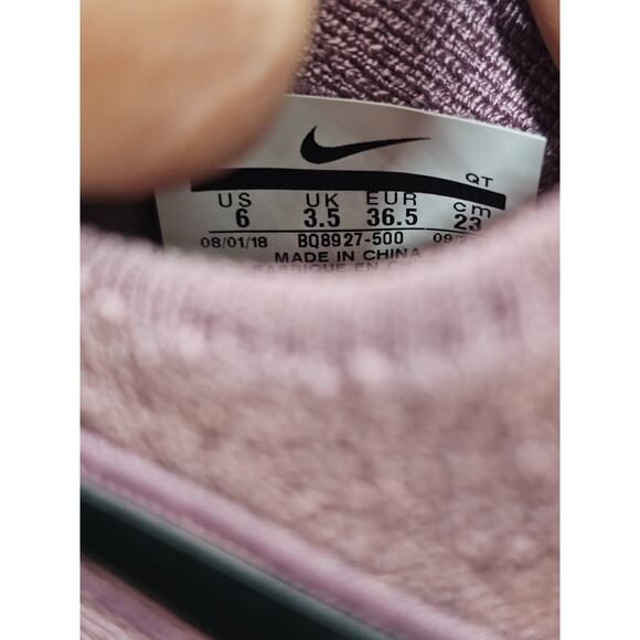 Nike Epic React Flyknit Womens size 6 Running shoes pink - Picture 5 of 6